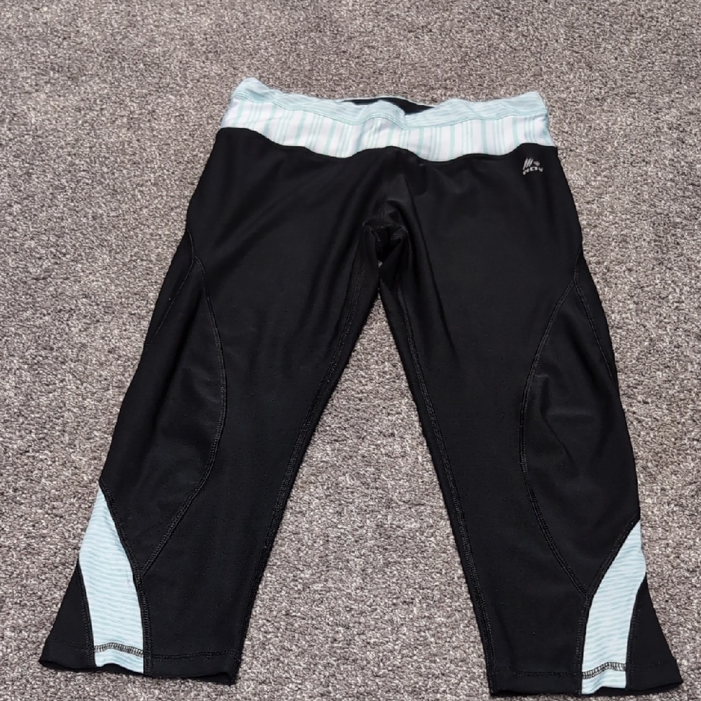 RBX Capri workout pants